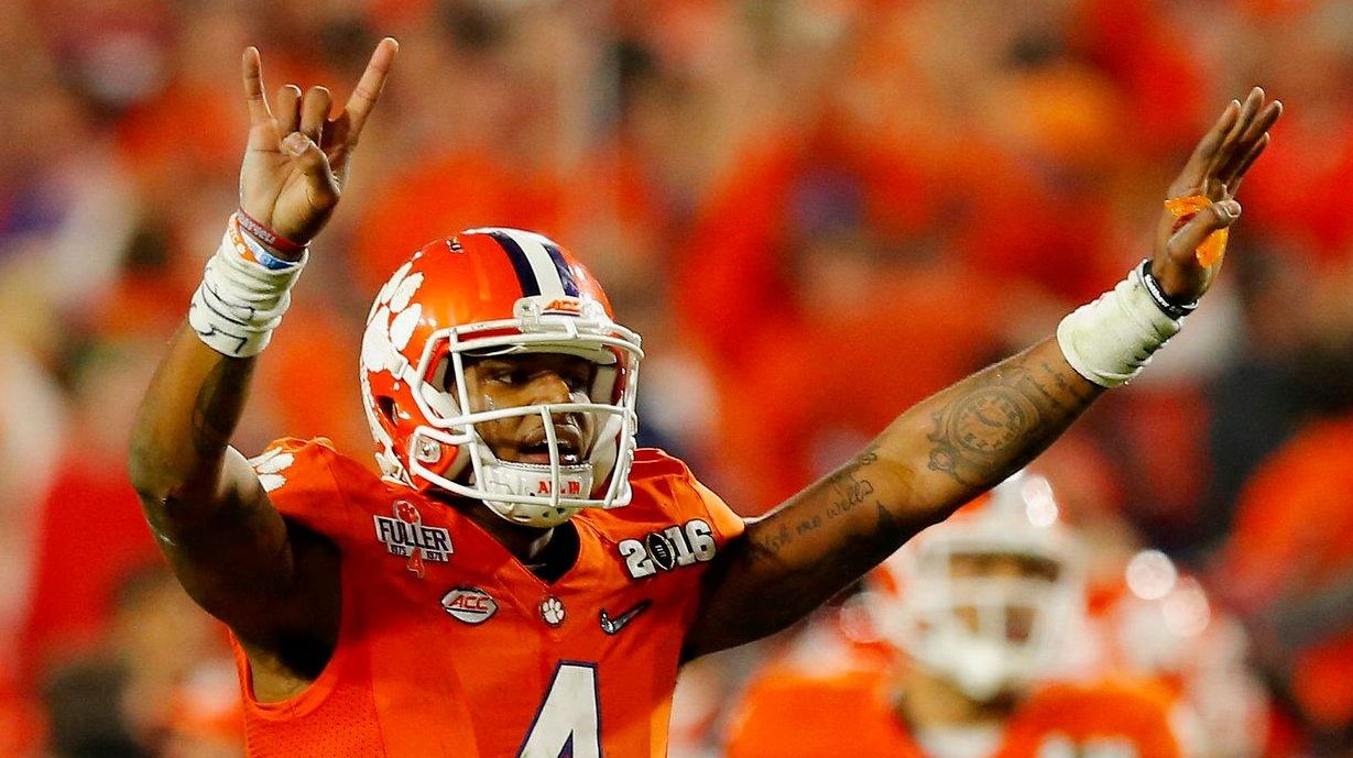 Clemson Football: Deshaun Watson reverses field, wants to play in