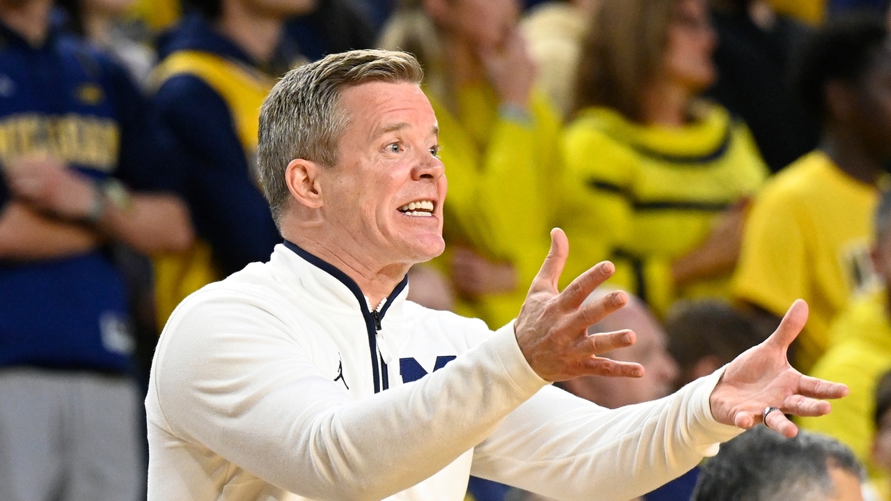 Michigan rolls to 112-64 victory over Western Kentucky - Newsday