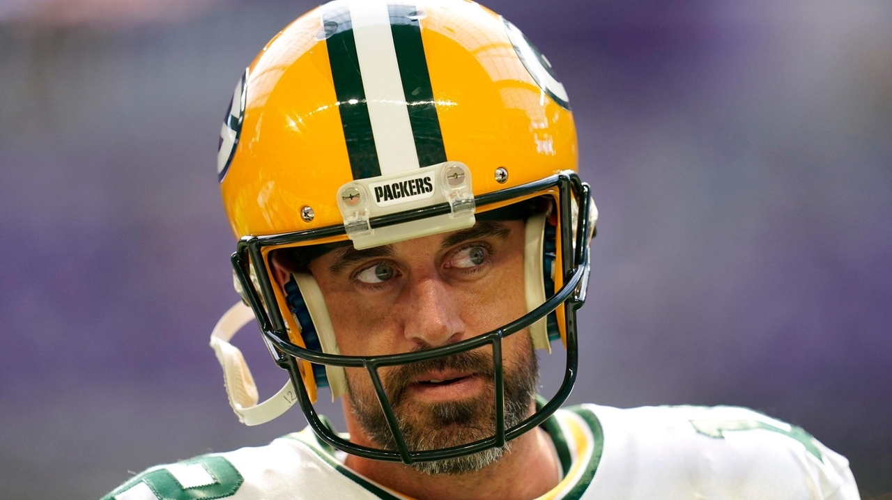 Aaron Rodgers after his darkness retreat: 'I'll make a decision soon ...