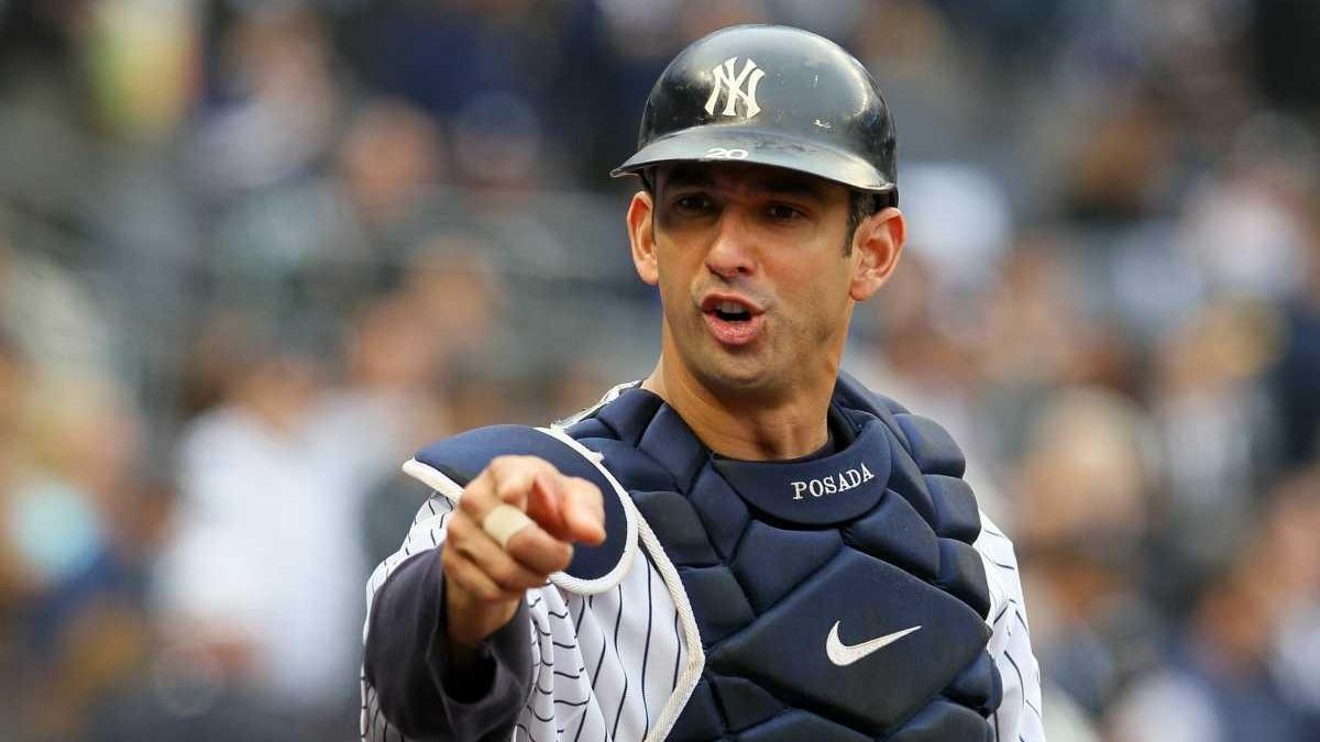 New York Yankees designated hitter Jorge Posada (20) plays first