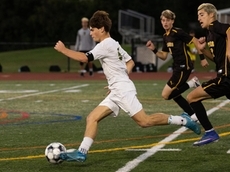 HS roundup: Girls volleyball, soccer, field hockey and boys badminton