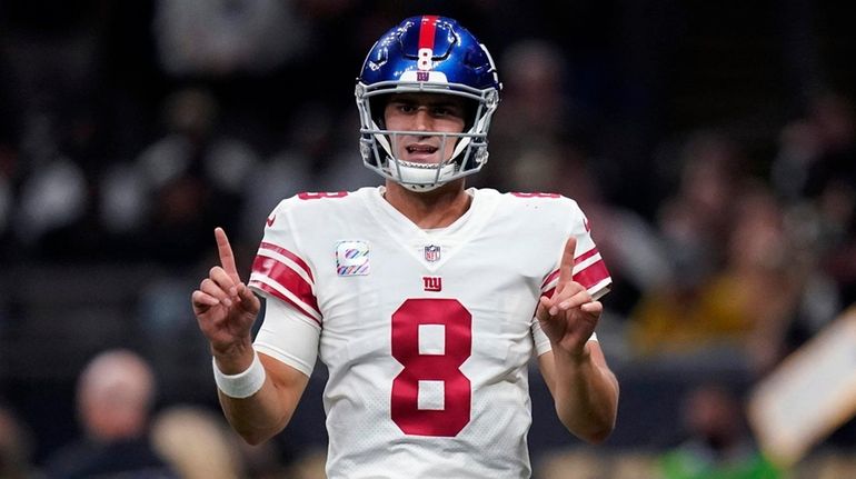 Report: Giants' New Starting QB Daniel Jones' Jersey Sales Up 500 Percent, News, Scores, Highlights, Stats, and Rumors