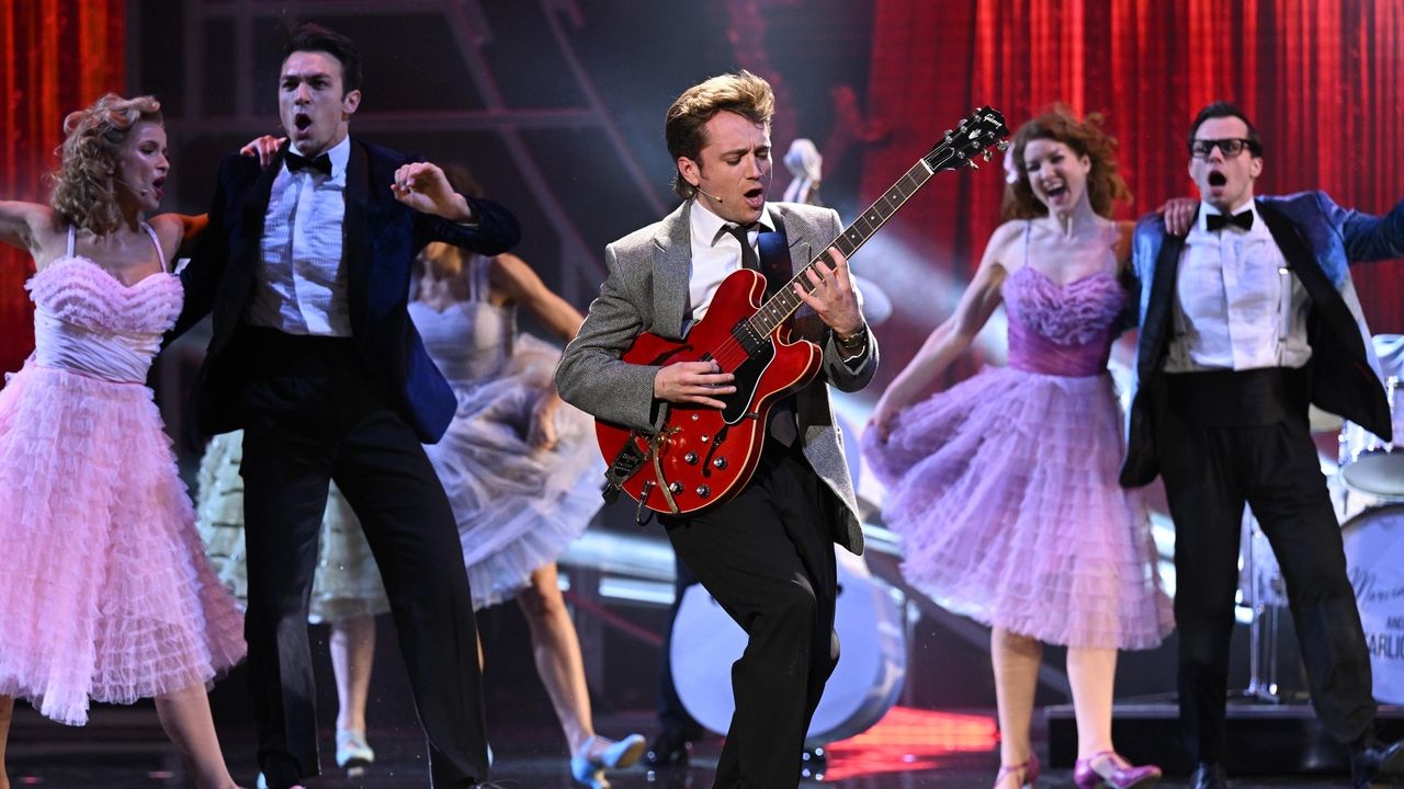 Back to the Future: the Musical Officially Opens on Broadway August 3