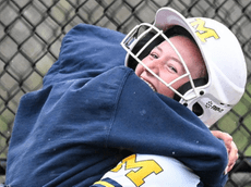 Sienna Erker hits 3 HRs in Massapequa softball's win over Miller Place