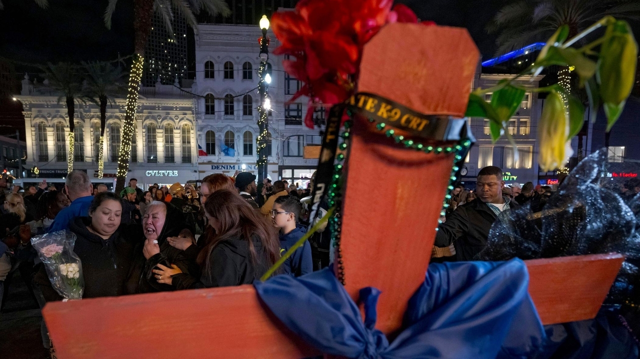 New Orleans mourns victims of truck attack with tearful vigil and ...