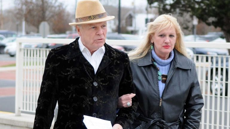 Mari Gilbert, mother of Shannan Gilbert, arrives at Supreme Court...