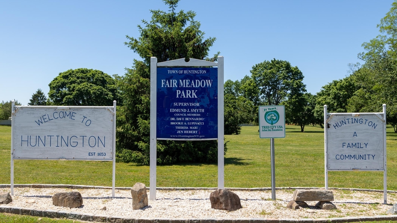 This week in Huntington newsletter: Unexpected debate emerges over a museum site