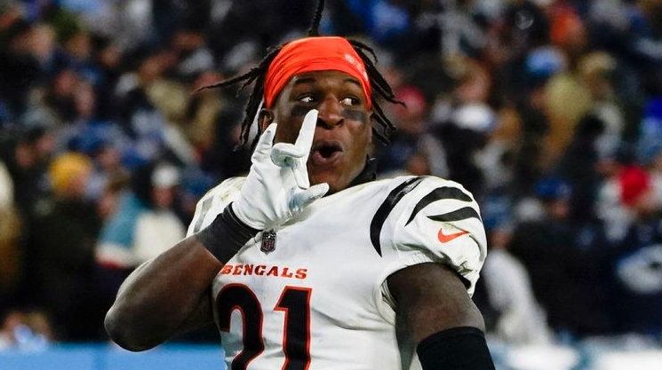 Bengals cornerback Mike Hilton celebrates a win over the Titans...