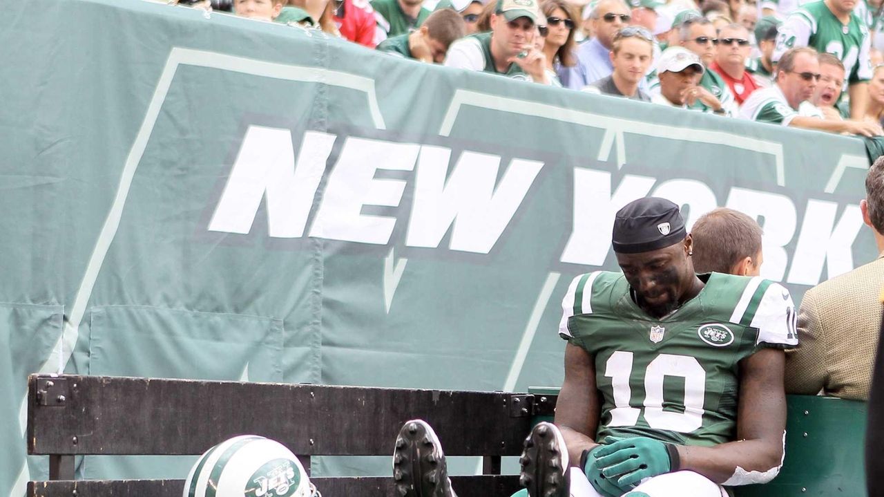 Jets links: Santonio Holmes placed on IR; Jets sign WR Jason Hill 