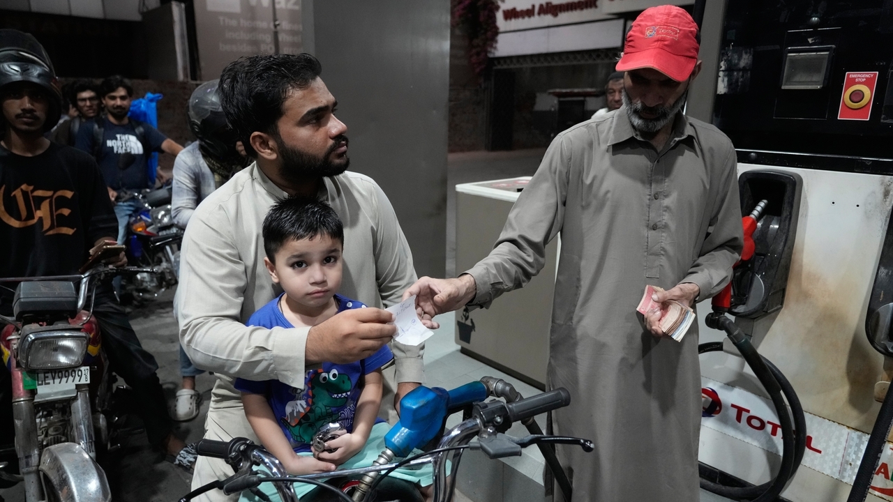 Plus de neuf millions de Pakistanais reçoivent une aide carburant