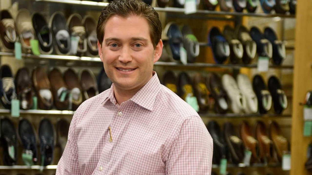 Executive Suite Jason Lazar, Port Washington Newsday