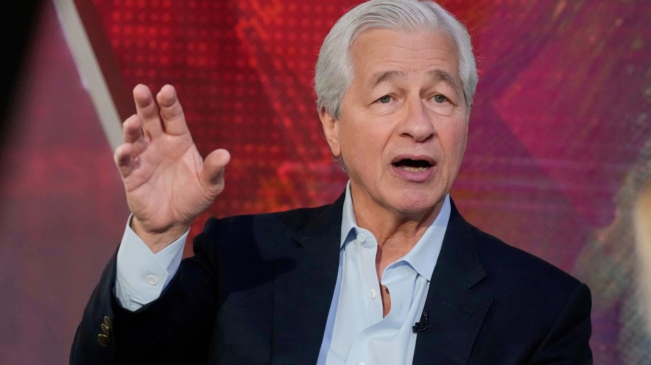 Dimon: Iran War Ignites Inflation, Rates Stay High