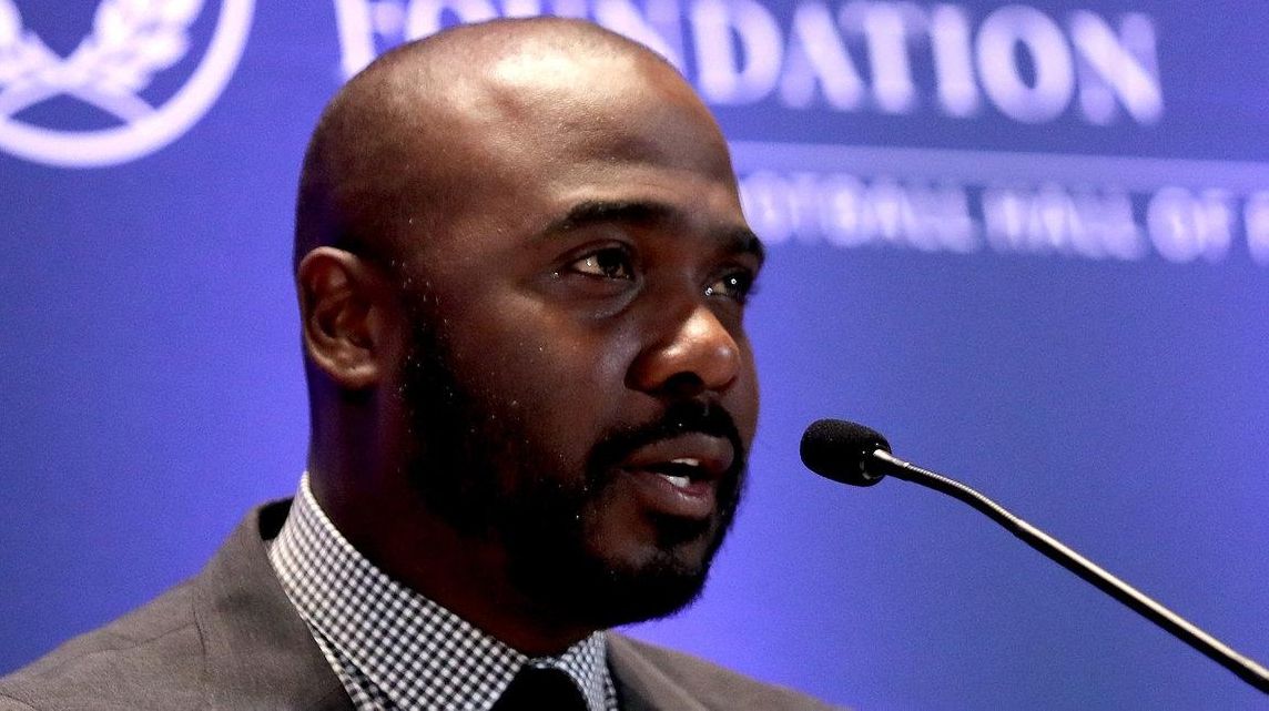 Hall Of Famer Marshall Faulk Among NFL Network Analysts Suspended After ...