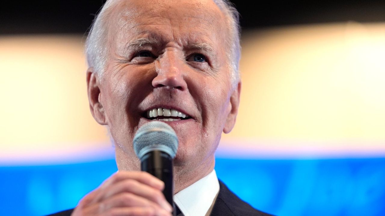 Here's why it would be tough for Democrats to replace Joe Biden on the