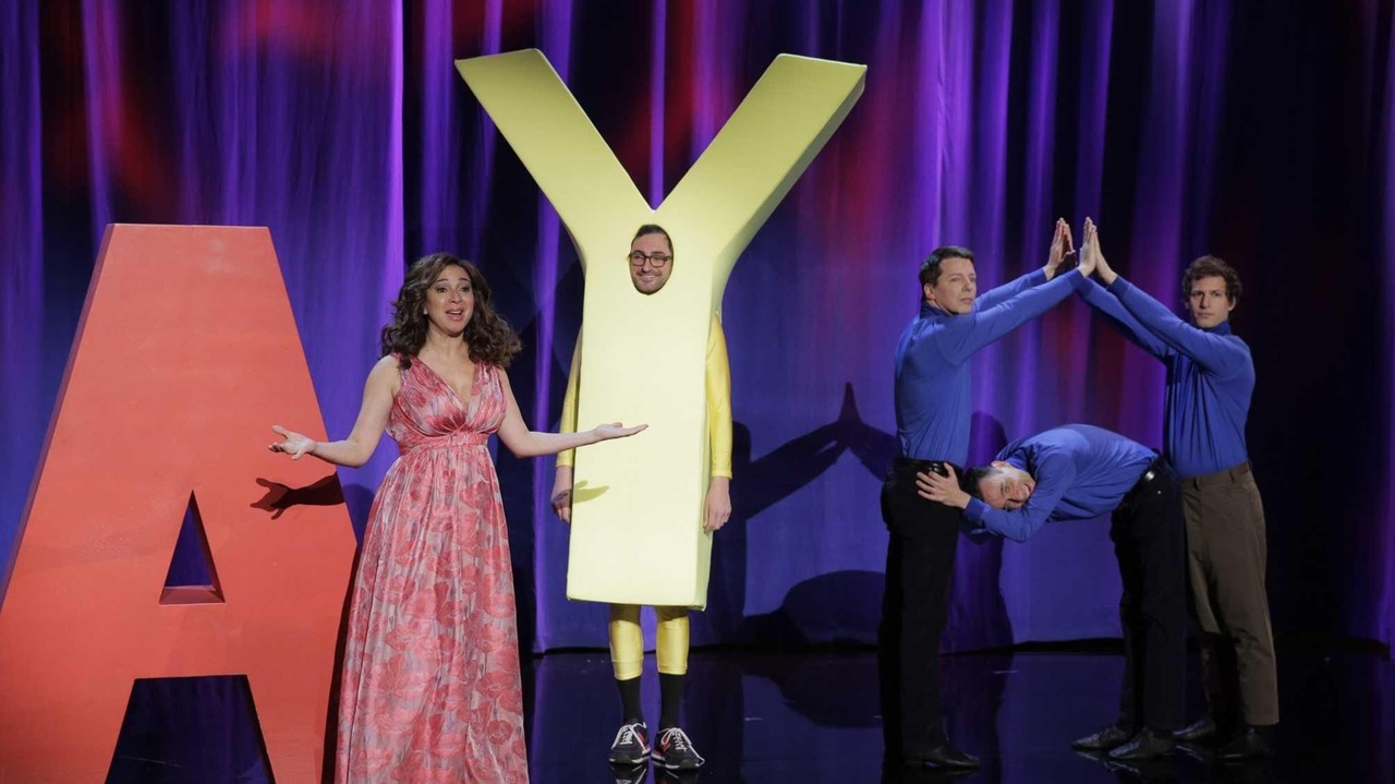 Maya Rudolph's variety show premieres on NBC - Newsday
