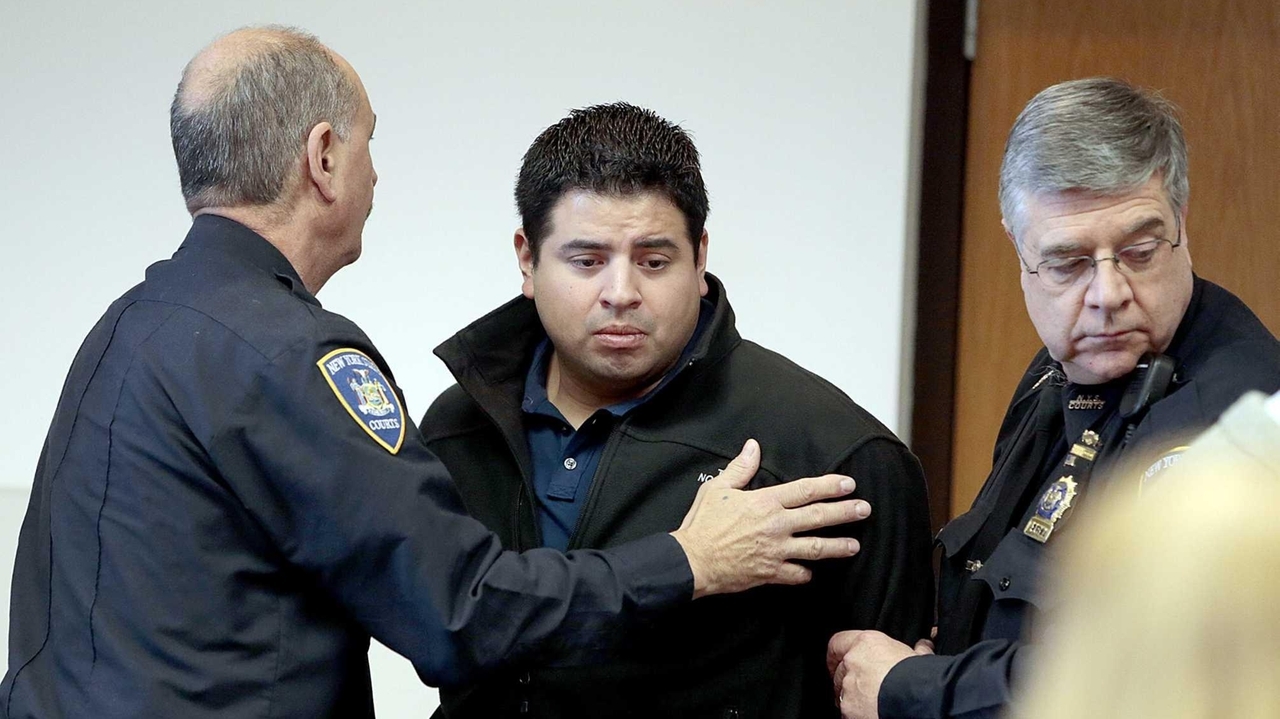 Central Islip man pleads not guilty in fatal hit-and-run - Newsday