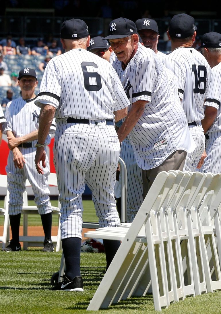 Ron Guidry celebrates returning for Old-Timers' Day 