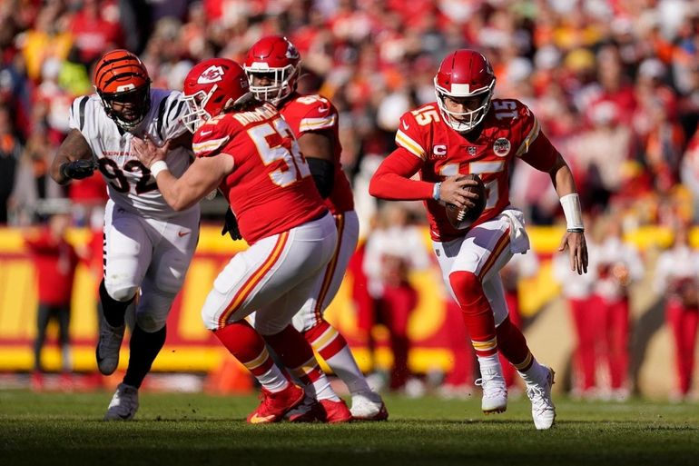 Cincinnati Bengals running back Joe Mixon runs the ball against the Kansas  City Chiefs during the AFC championship NFL football game Sunday, Jan. 30,  2022, in Kansas City, Mo. (AP Photo/Paul Sancya