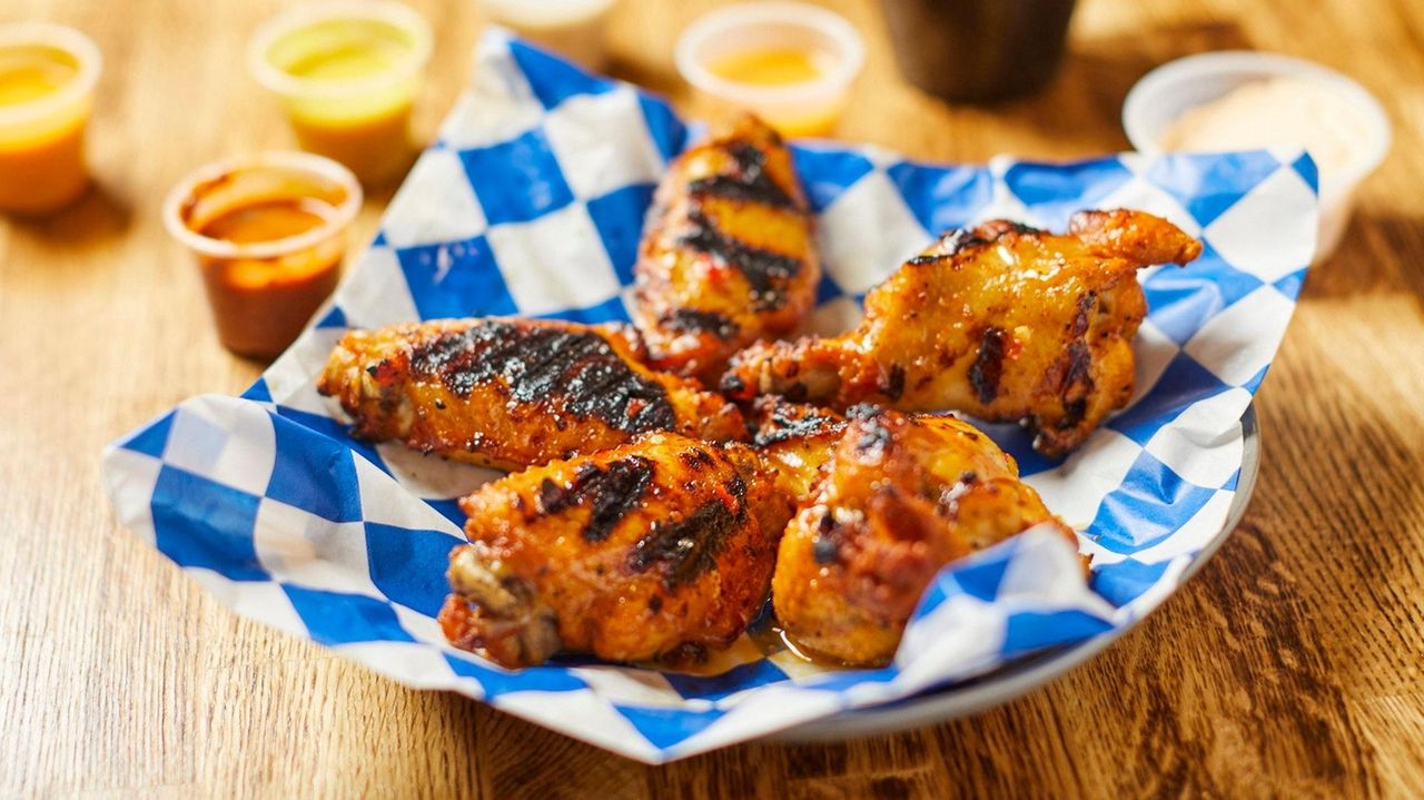 Long Island wings These restaurants are going beyond Buffalo Newsday