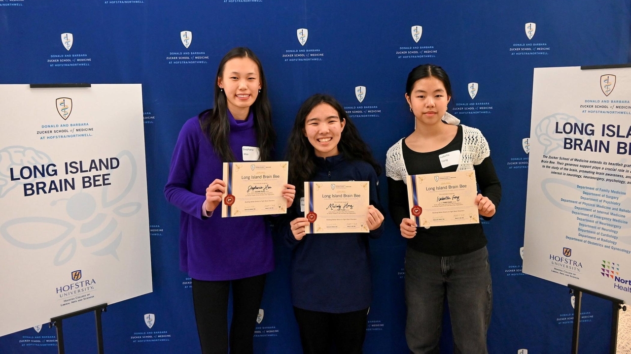 Melody Hong of General Douglas MacArthur High School heading to National Brain Bee - Vimarsana News