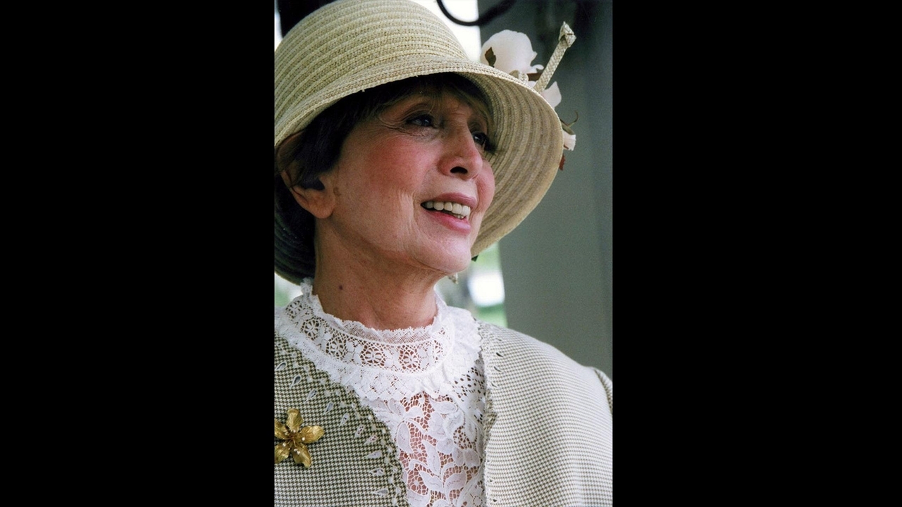 Helen Ann Dolan, philanthropist who supported educational institutions on Long Island and beyond, dies at 96 - Vimarsana News