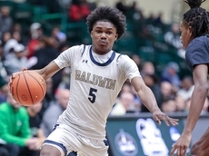 Baldwin boys hoops advances in pursuit of sixth straight county title