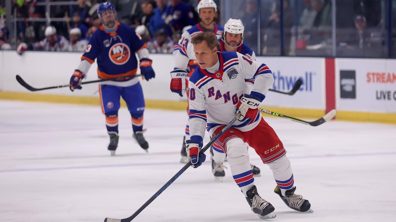 Will Islanders' No. 13 pick be lucky? These names were selected at that spot in history of NHL Draft.