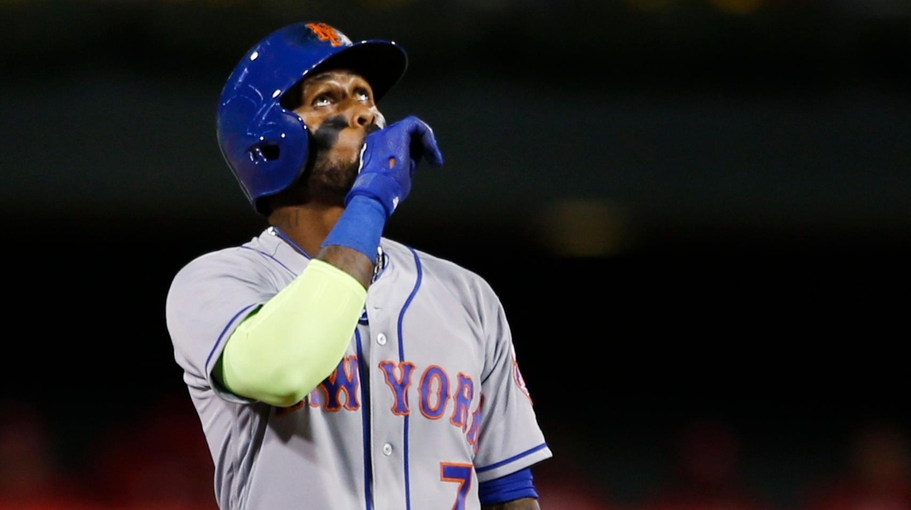 Slumping Jose Reyes bats seventh, goes 1-for-6 with double for Mets ...