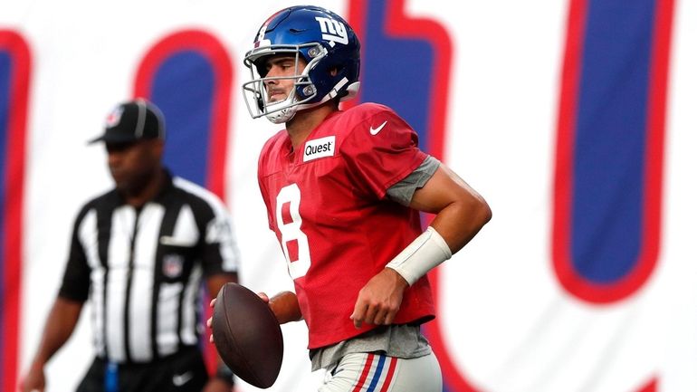 Giants quarterback Daniel Jones during Fan Fest scrimmage at MetLife Stadium...