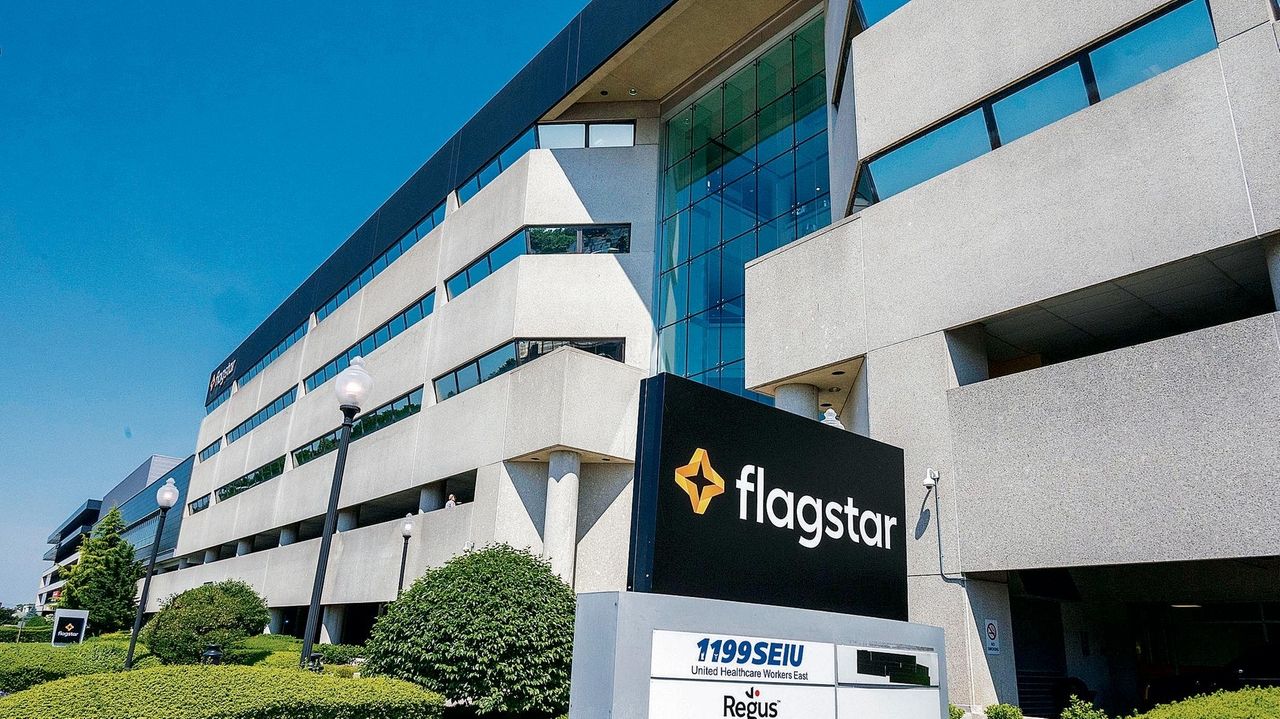 Flagstar Bank laying off 700 more employees, 1,200 others to be