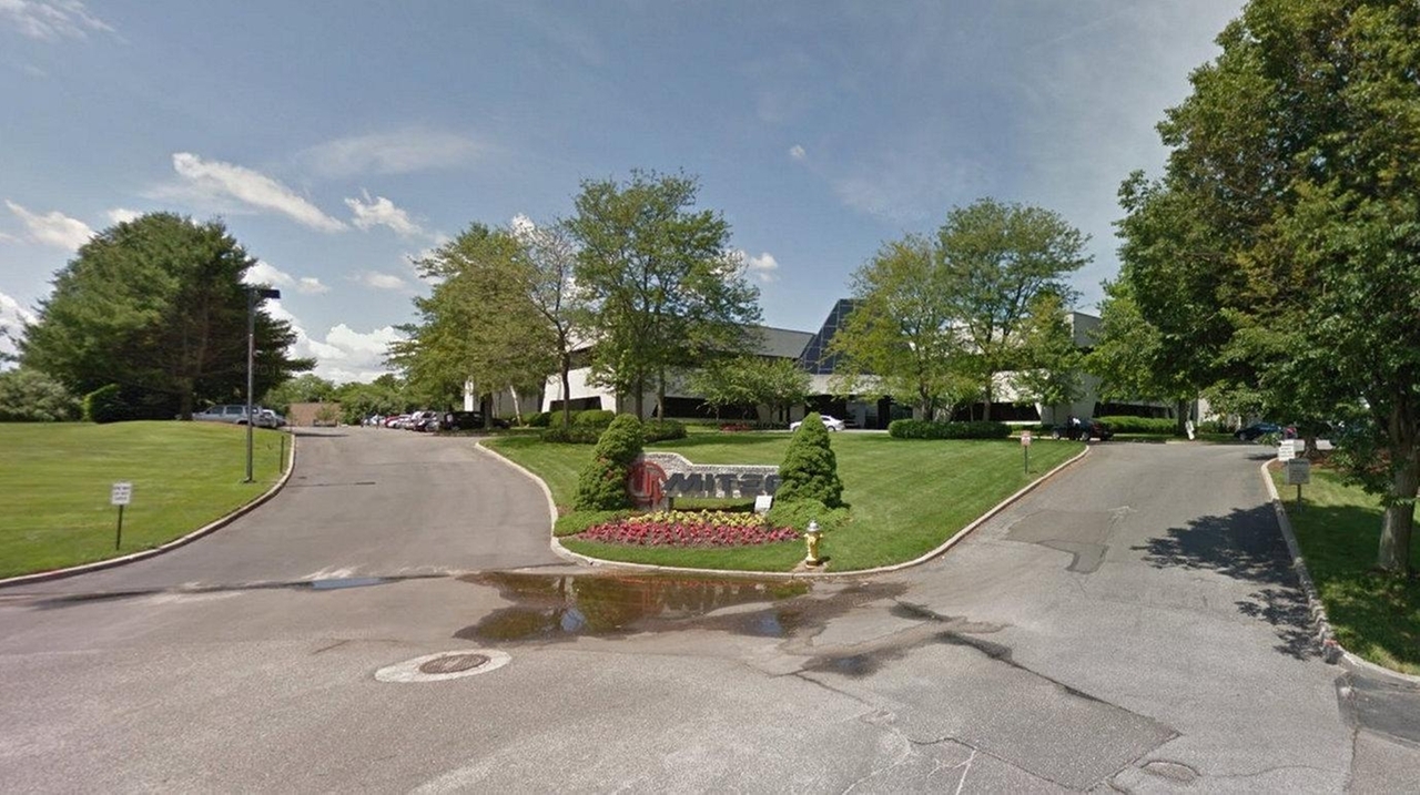 Broadway National Group planning 11M expansion in Hauppauge Newsday