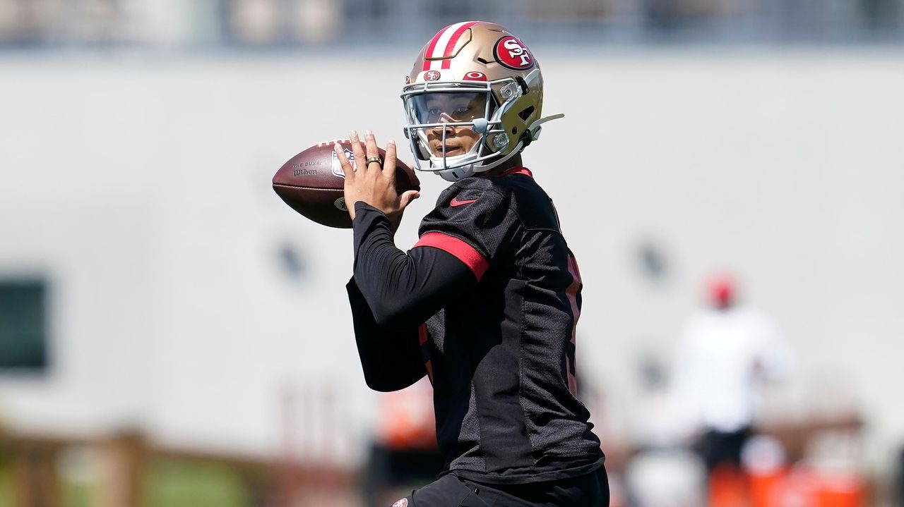 Kyle Shanahan explains decision to play 49ers starters vs