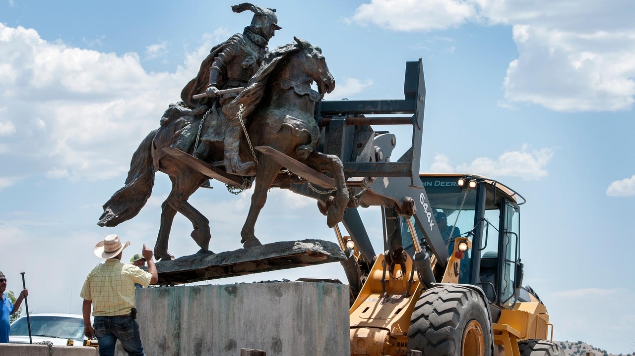 Civil suit settled in shooting of Native American activist at protest of Spanish conquistador statue