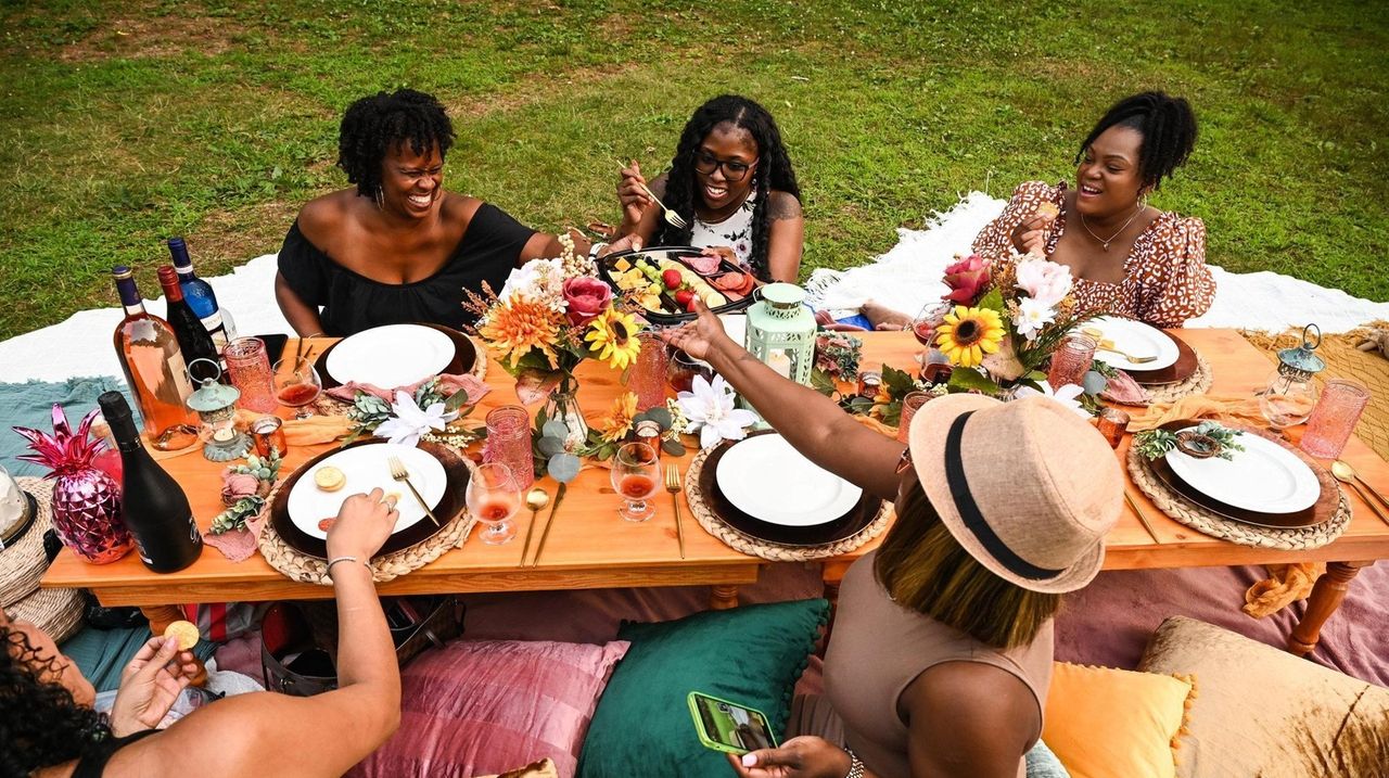 VibeNic brings luxurious picnics to Long Island Newsday