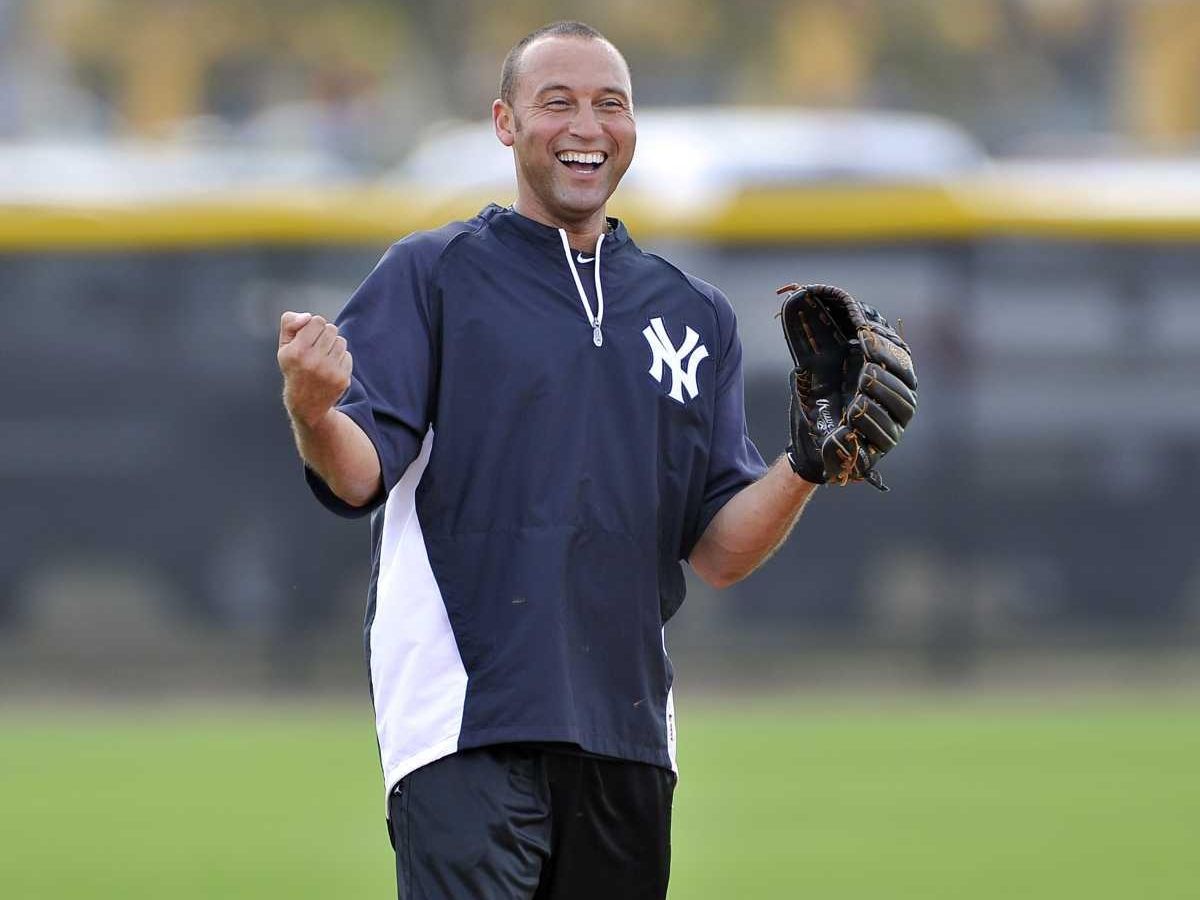 Derek Jeter, now 38 years old, could make shortstop history 