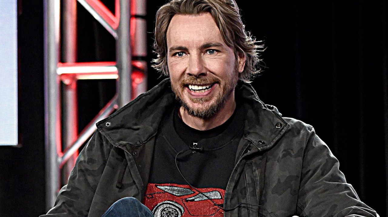Sober Dax Shepard thanks fans for their support after 'relapse' Newsday(01)
