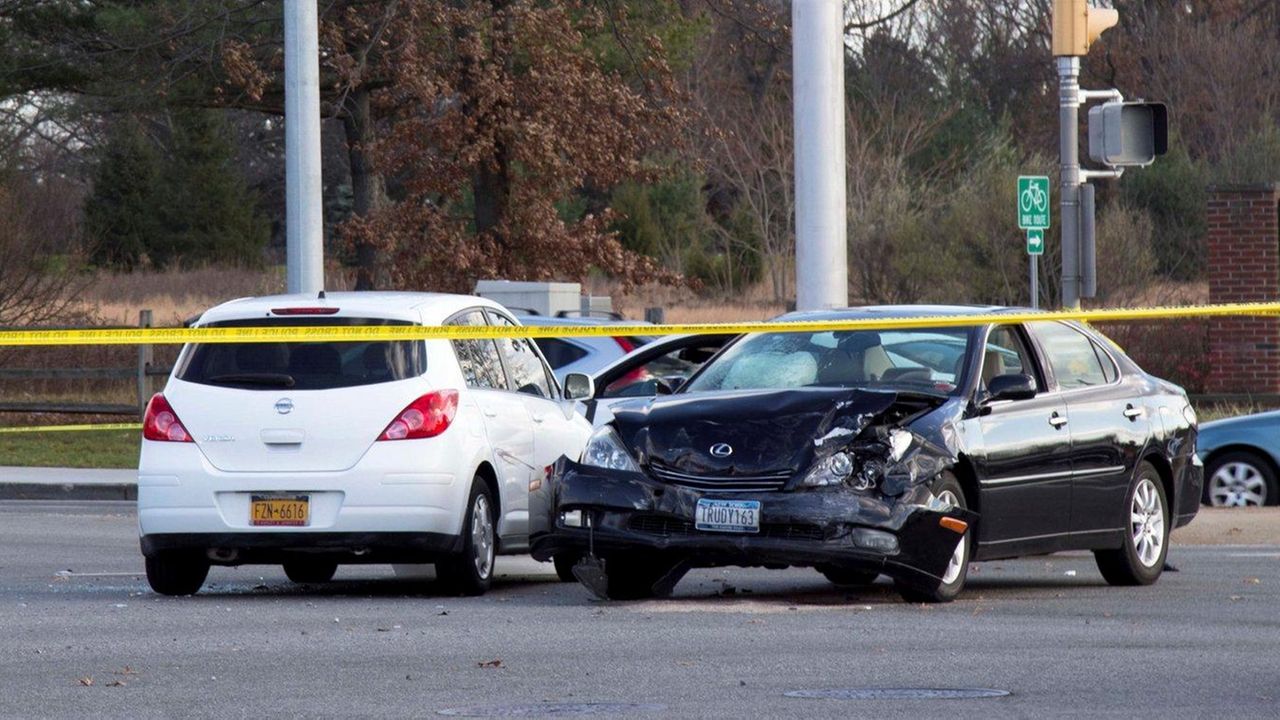 Westbury 3car crash leaves 84yearold woman dead, cops say Newsday