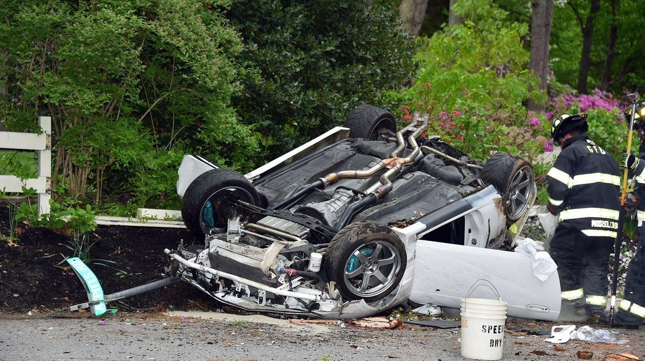 Driver of car that overturned in Greenlawn has died, police say Newsday
