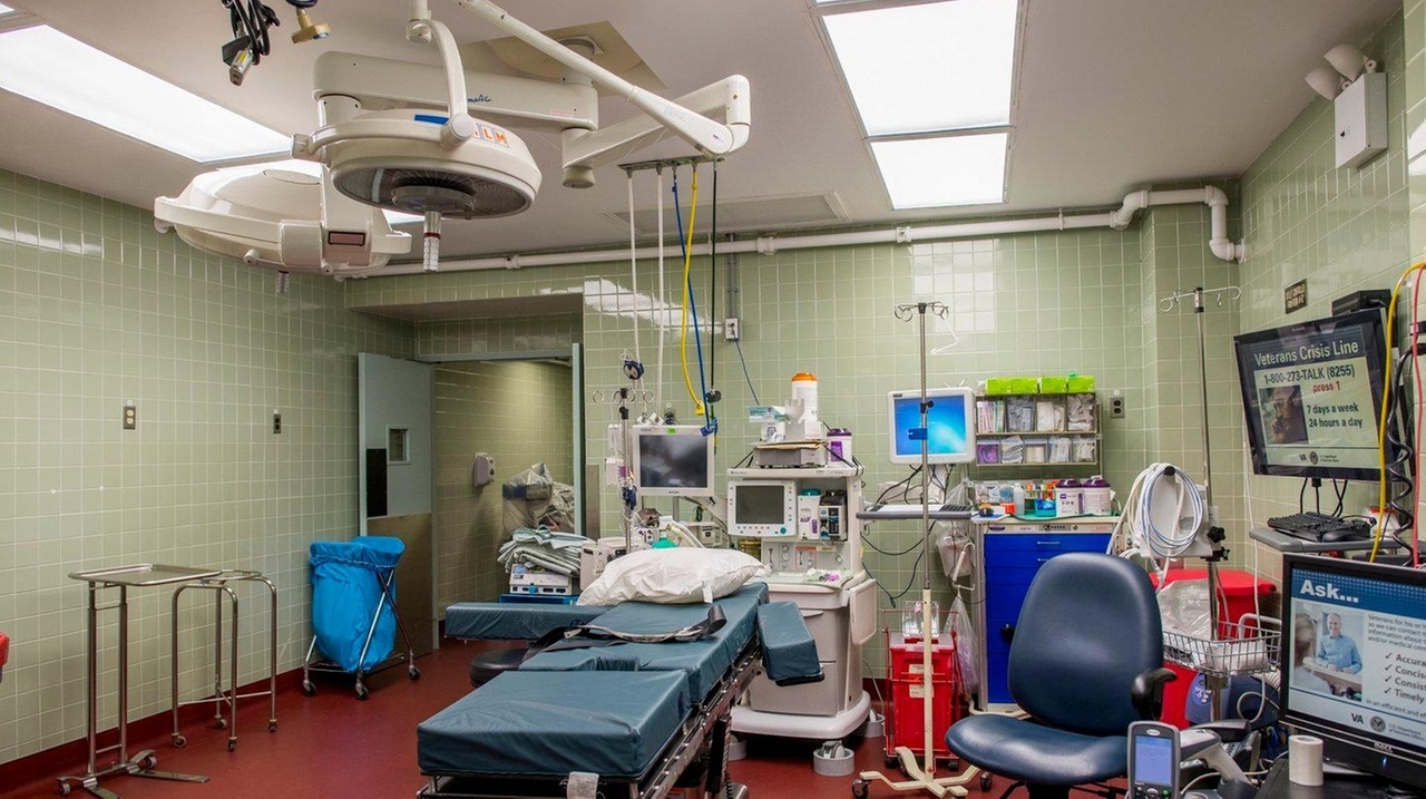 More problems for surgical suite at Northport VA medical center Newsday