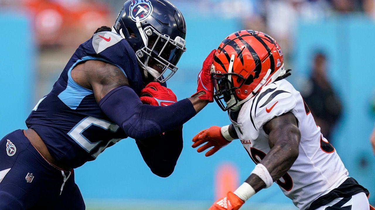 Opening Line: Cincinnati Bengals Road Favorite for Sunday's Matchup Against  Tennessee Titans at Nissan Stadium in Nashville - Sports Illustrated  Tennessee Titans News, Analysis and More