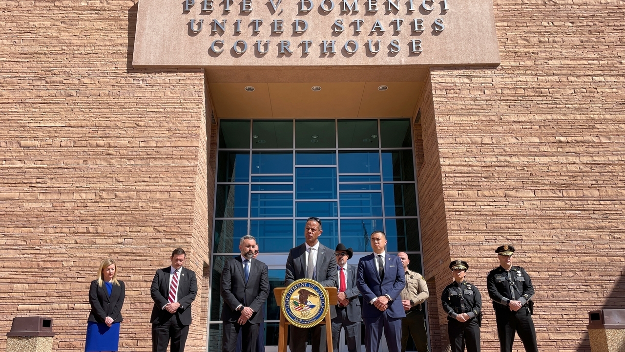 South Carolina man gets life sentence for killing New Mexico officer ...