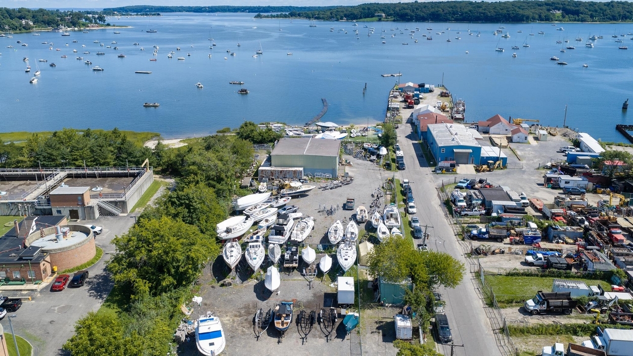 This week in Oyster Bay newsletter: Can Oyster Bay revive its waterfront?