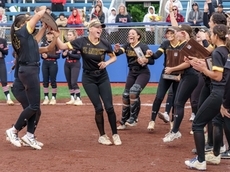 Final top 10 softball rankings of the season