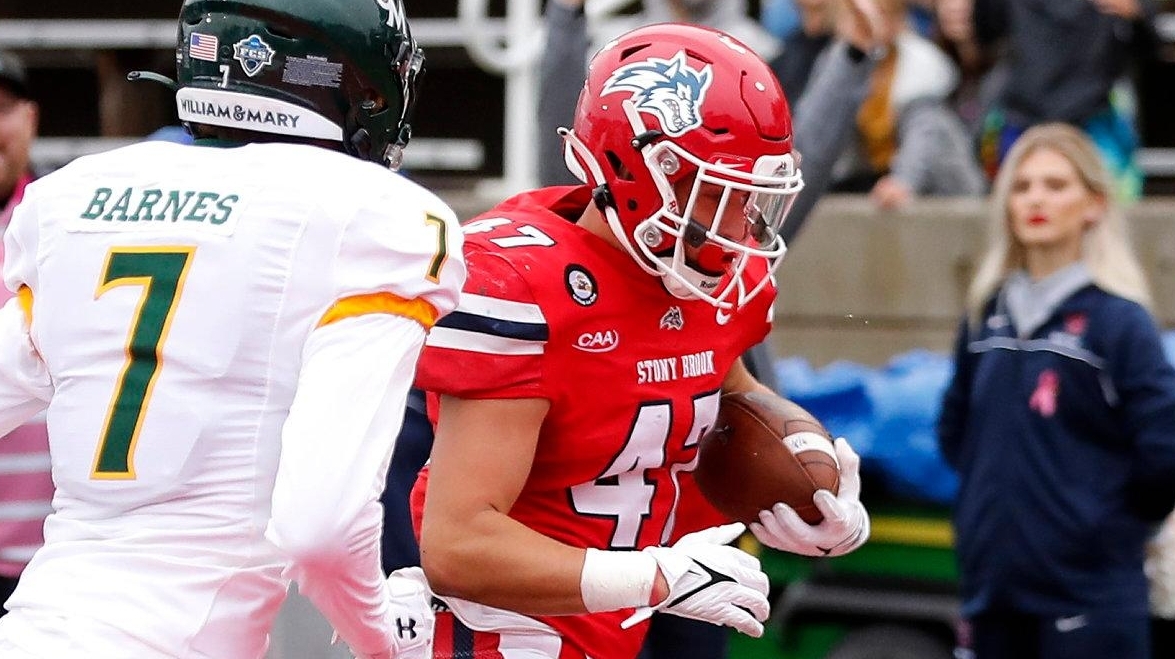 SBU allows 24 unanswered points in loss to W&M Newsday