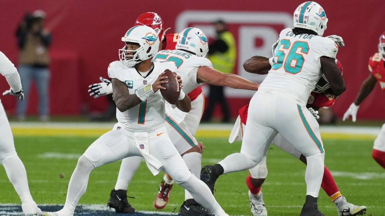 Dolphins' Path To AFC East Title Begins Sunday Vs. Raiders - Newsday