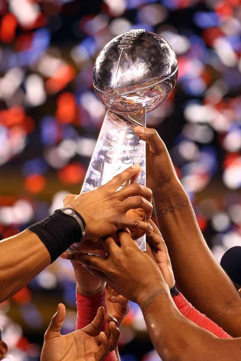 Super Bowl XLVI: Patriots and Giants cap off clamorous NFL