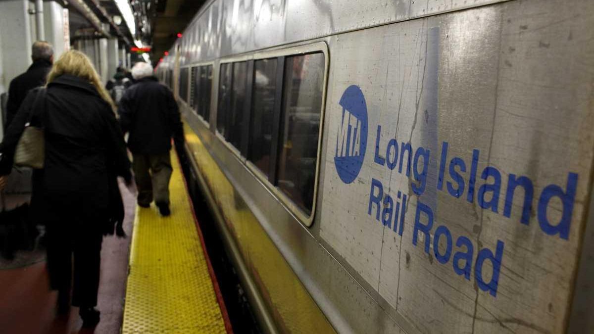 LIRR no longer U.S.'s largest commuter rail Newsday
