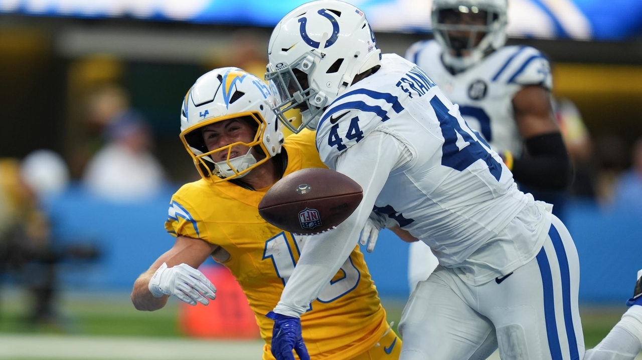 Improved defense puts Colts atop AFC standings and could keep them