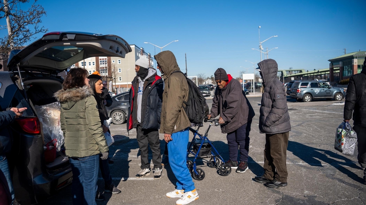 Long Island's homeless population has risen 32% over 2 years ...