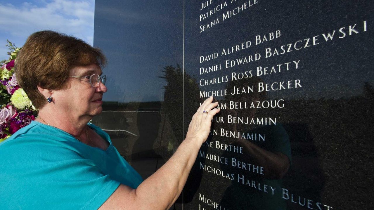 TWA Flight 800 ceremony on Long Island remembers 230 lives lost - Newsday